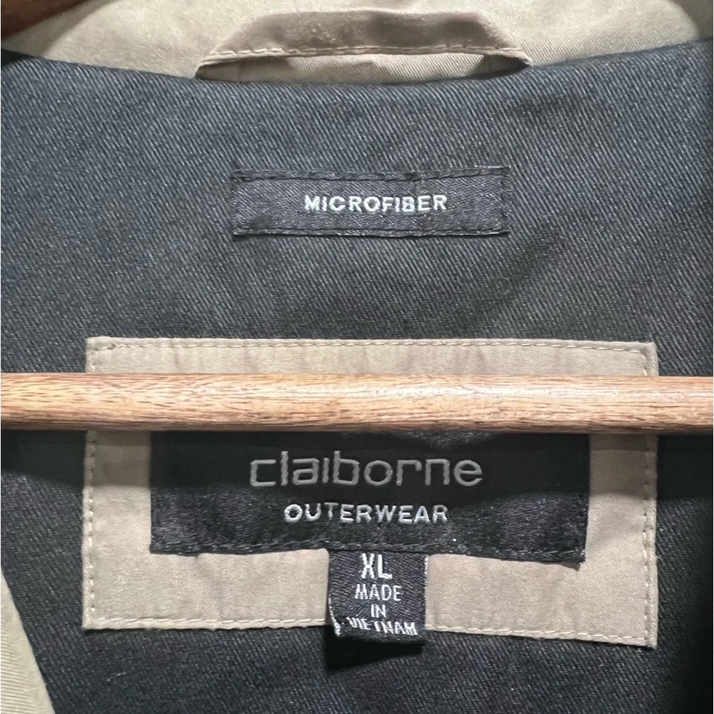 Claiborne Outerwear Vintage Men’s Khaki Jacket with Thermolite, Size XL